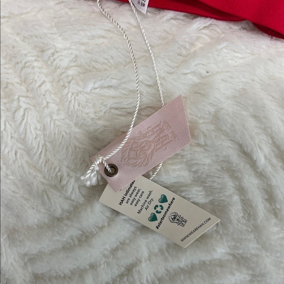 We Are HAH Groupie Bralette Red Lace Size XS NWT - Picture 8 of 10